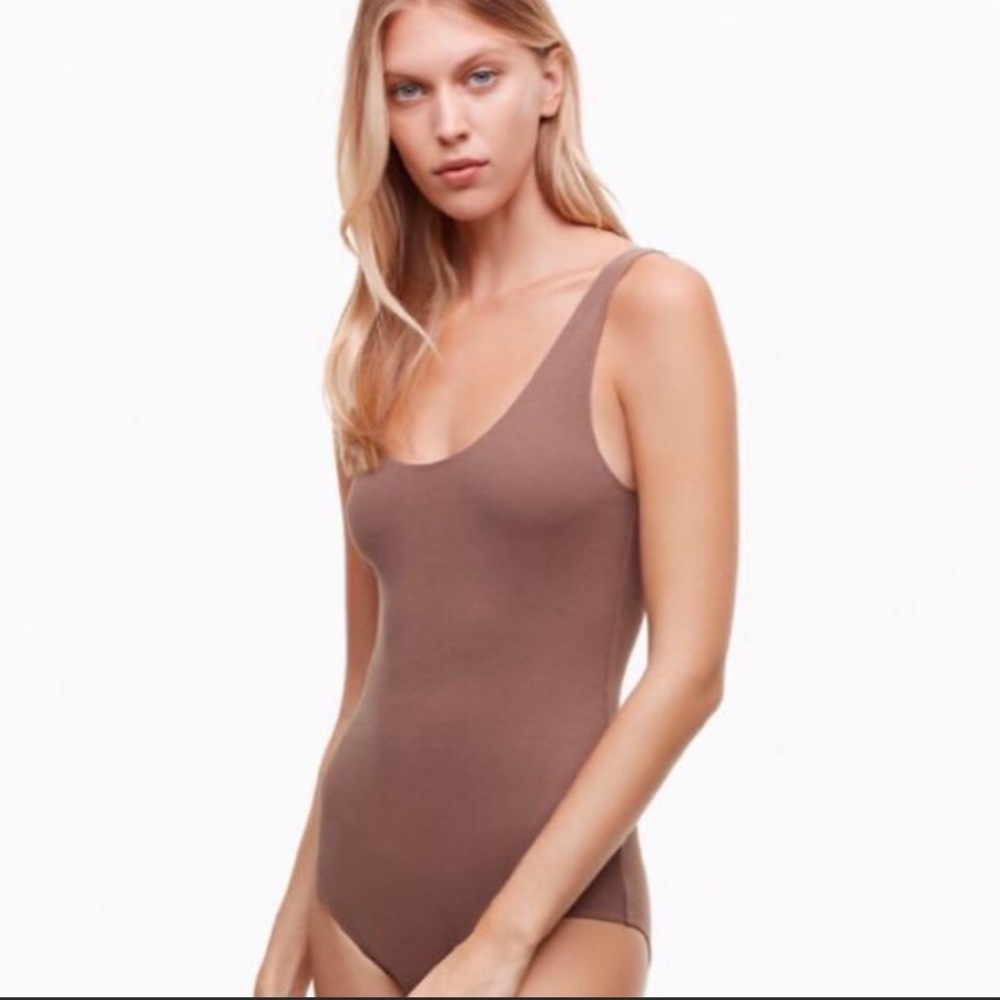 Aritzia Wilfred Free Bodysuit- Pink- Size XXS